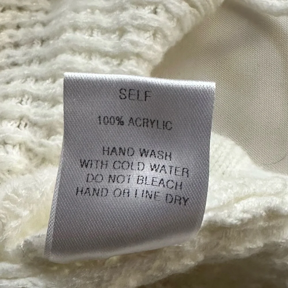 Mello Floral Knit Women's Sweater - White - Picture 14 of 15